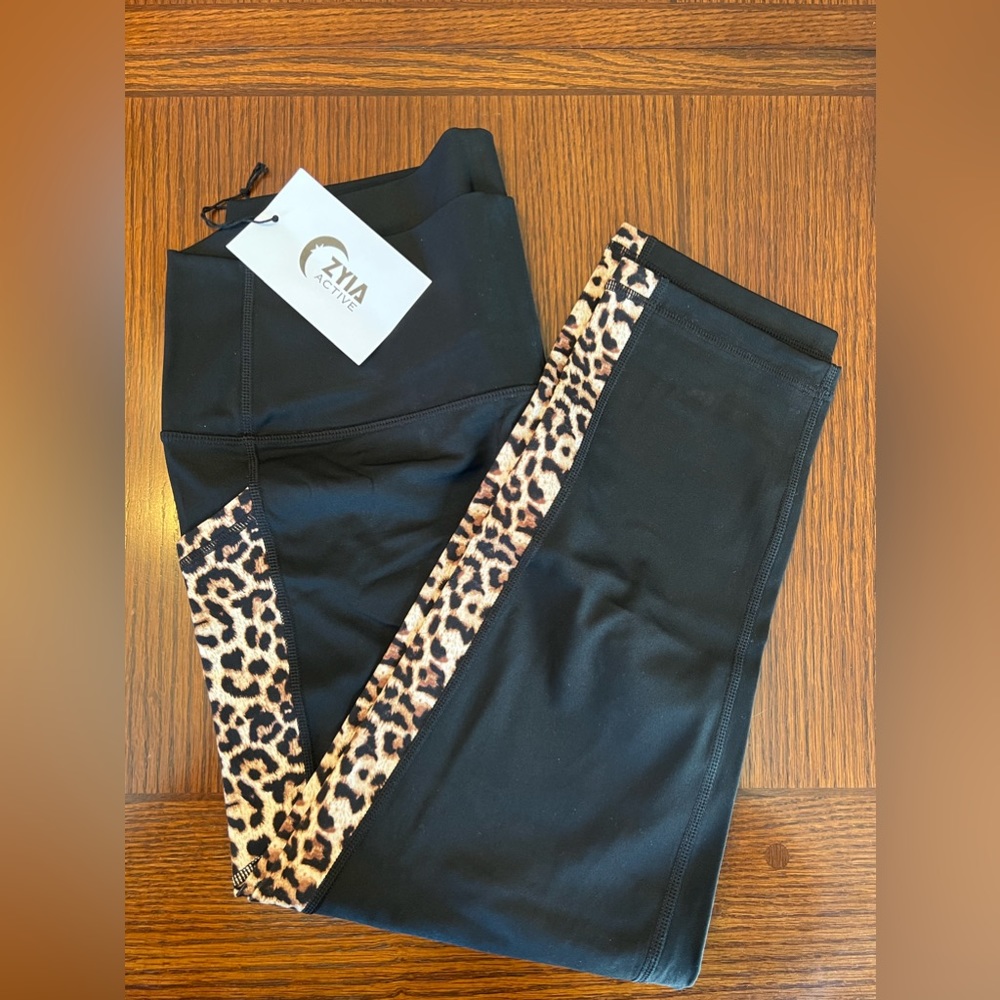 NWT ZYIA LEGGINGS CHEETAH BLACK